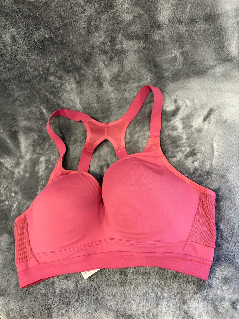 Victoria's Secret incredible Plunge Pink Racerback Molded-Cup Sports Bra